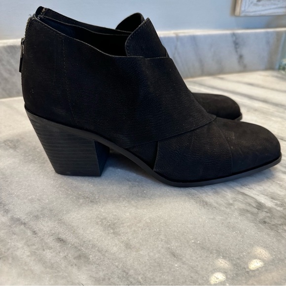 Eileen Fisher Ember tumbled nubuck booties - Picture 2 of 7